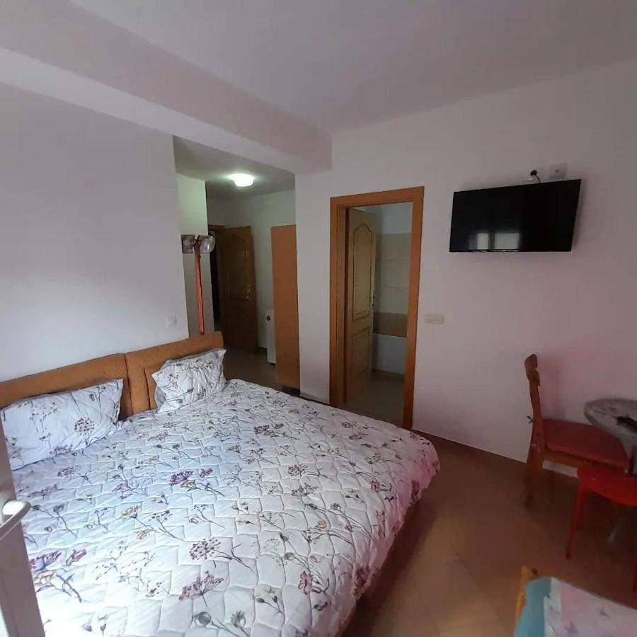 Vila Bolonja Struga Exteriör bild