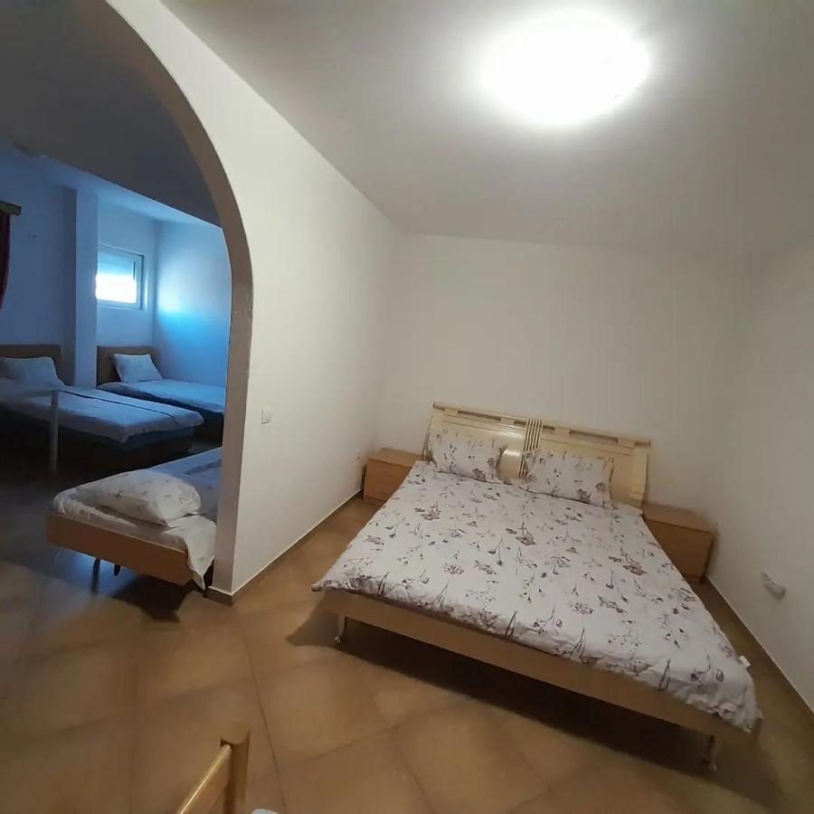 Vila Bolonja Struga Exteriör bild