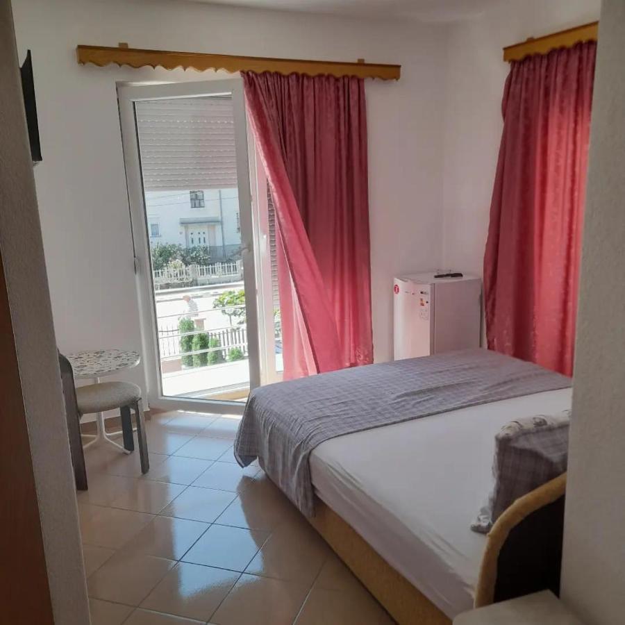 Vila Bolonja Struga Exteriör bild