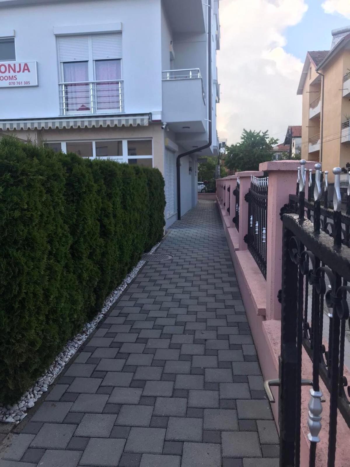 Vila Bolonja Struga Exteriör bild