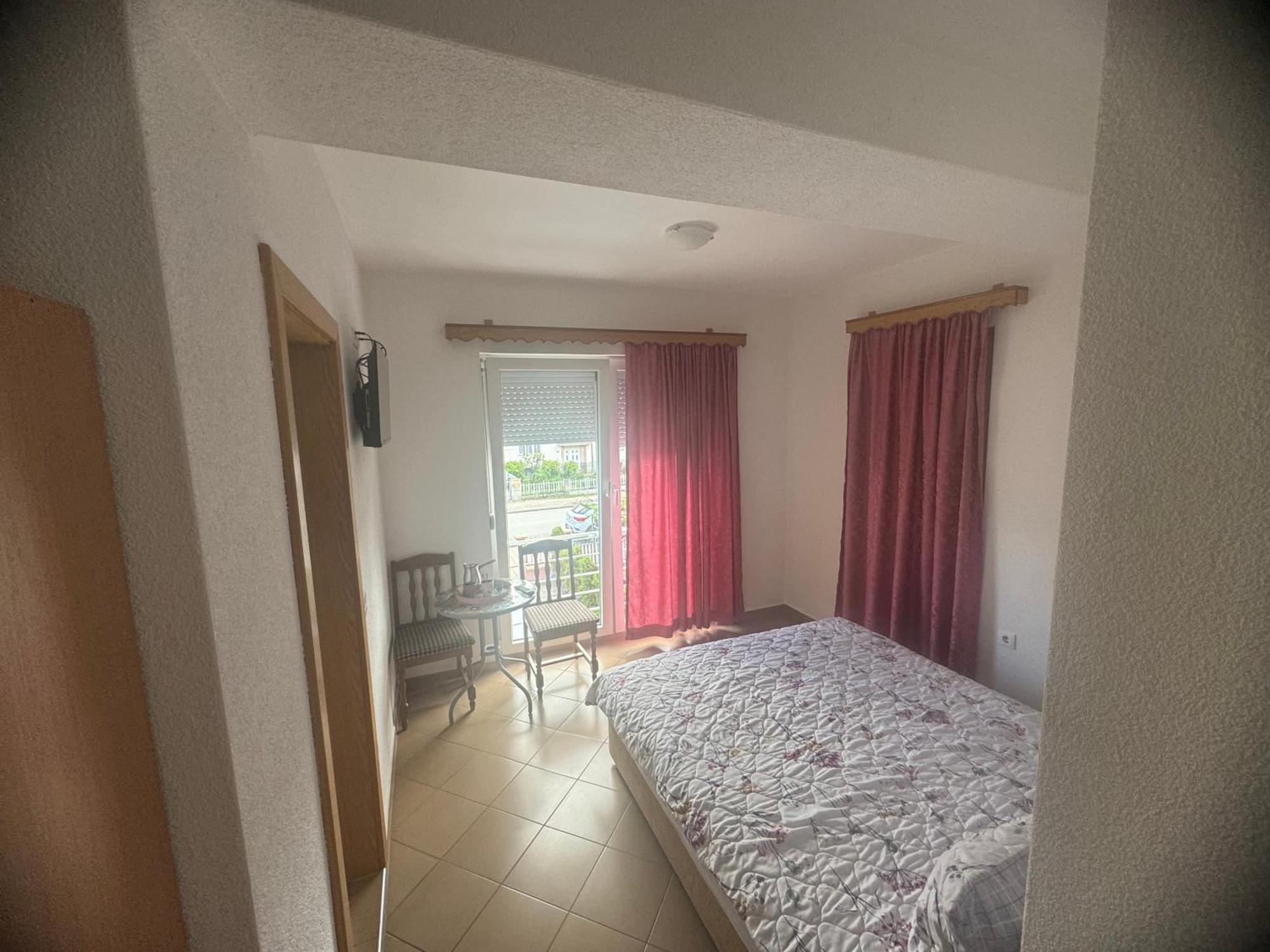 Vila Bolonja Struga Exteriör bild